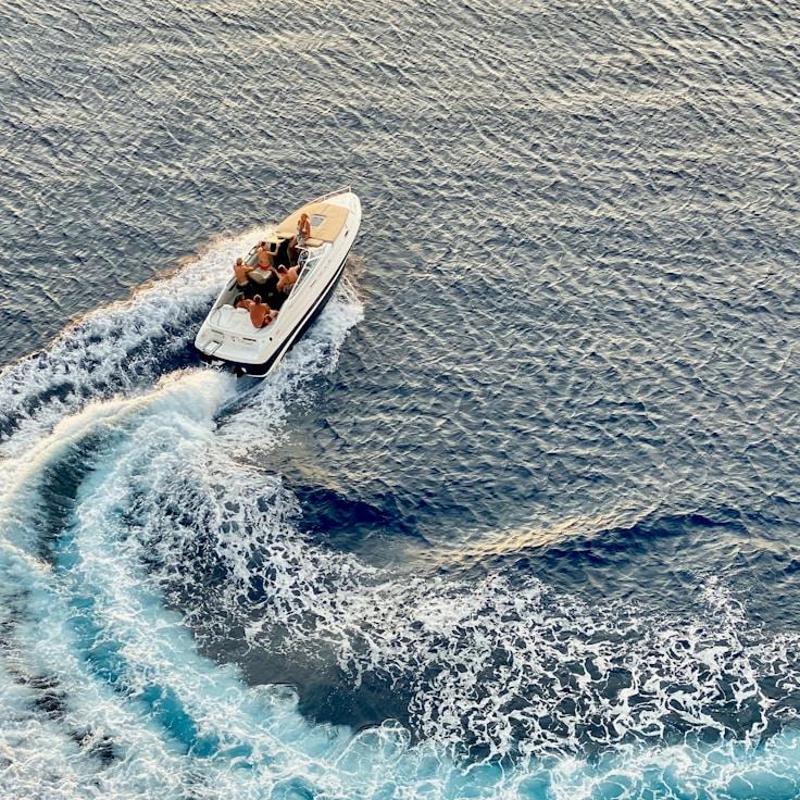 Yacht lifestyle moment